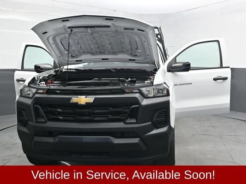 Used 2024 Chevrolet Colorado W/T w/ Safety Package RWD image 42