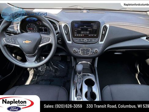 Used 2024 Chevrolet Malibu LT FWD image 17