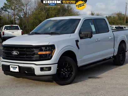 New 2025 Ford F150 XLT w/ Equipment Group 302A MID