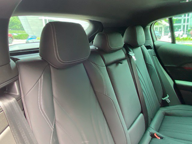 Used 2025 Maserati Grecale GT AWD/4WD image 41