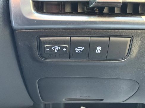 Certified 2025 Hyundai Tucson SEL FWD image 31