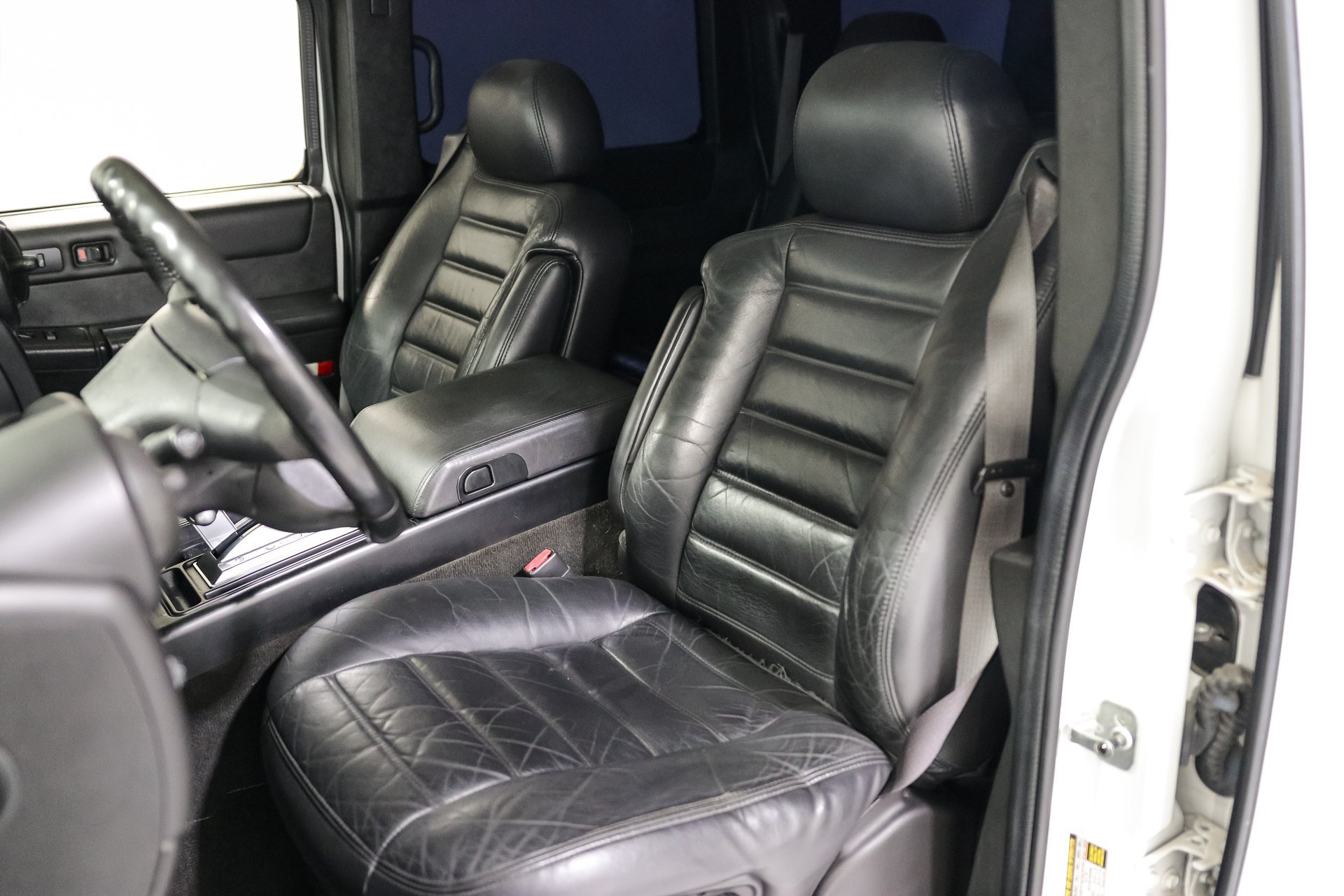 Used 2005 HUMMER H2 w/ Preferred Equipment Group AWD/4WD image 12