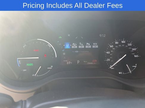New 2026 Toyota Sienna XLE FWD image 8