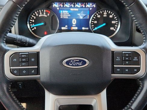 Used 2023 Ford Expedition XLT AWD/4WD image 10