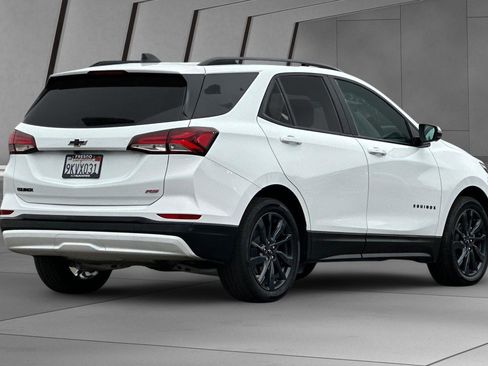 Used 2024 Chevrolet Equinox RS w/ RS Leather Package image 4