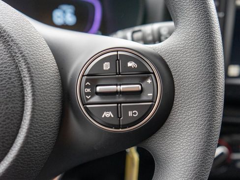 New 2025 Kia Soul LX image 17