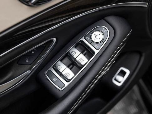 Used 2020 Mercedes-Benz S 63 AMG 4MATIC Sedan w/ Warmth & Comfort Package image 29