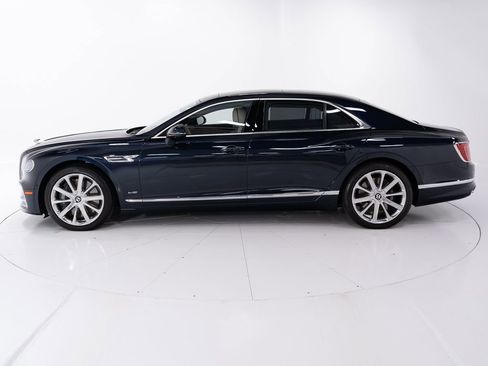Used 2020 Bentley Flying Spur W12 AWD/4WD image 2