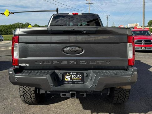 Used 2018 Ford F250 Lariat w/ Lariat Ultimate Package AWD/4WD image 4