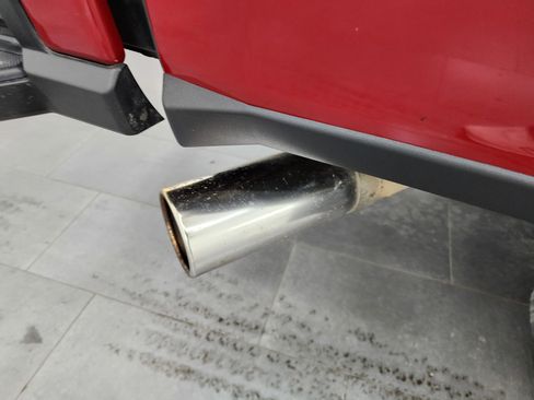 Used 2023 Ford F250 XLT w/ XLT Premium Package image 31