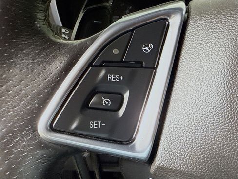 Used 2017 Chevrolet Camaro LT image 11