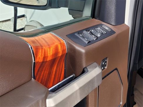 Used 2022 Ford F250 King Ranch w/ King Ranch Ultimate Package image 22