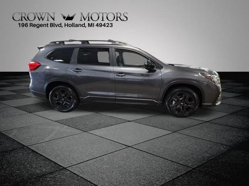 Used 2025 Subaru Ascent Onyx Edition AWD/4WD image 2