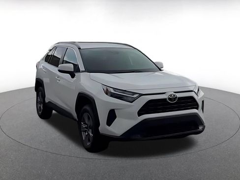 Used 2024 Toyota RAV4 XLE w/ Weather Package AWD/4WD image 3
