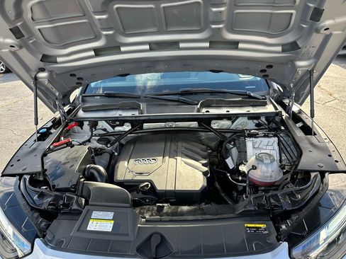 Used 2022 Audi Q5 2.0T Premium w/ Convenience Package image 25