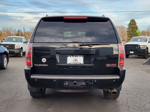Used 2014 GMC Yukon Denali image 4