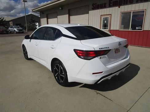 Used 2024 Nissan Sentra SV w/ All-Weather Package image 8