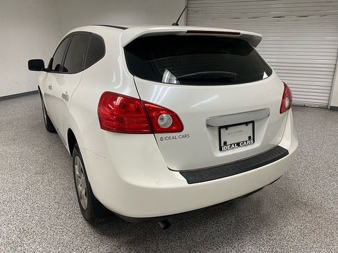 Used 2011 Nissan Rogue S image 7