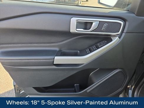 Used 2022 Ford Explorer XLT w/ Equipment Group 202A image 17