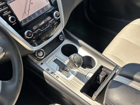 Used 2015 Nissan Murano SV AWD/4WD image 22