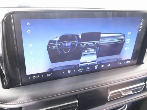 Used 2025 Lincoln Aviator Reserve w/ Equipment Group 201A image 7