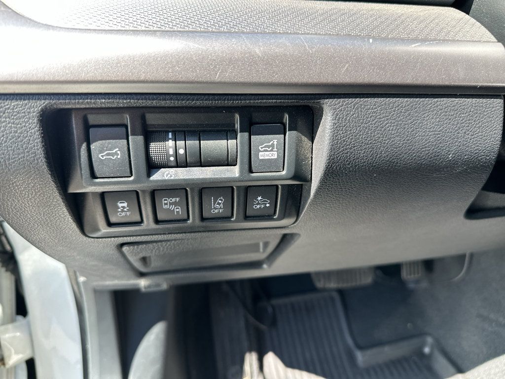 Used 2019 Subaru Outback 2.5i Premium w/ Popular Package #2 AWD/4WD image 17