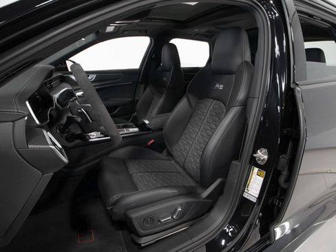 Used 2025 Audi RS 6 performance image 42