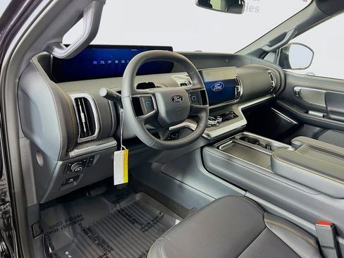 New 2026 Ford Expedition Tremor image 3