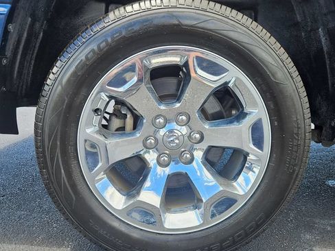 Used 2022 RAM 1500 Big Horn AWD/4WD image 40