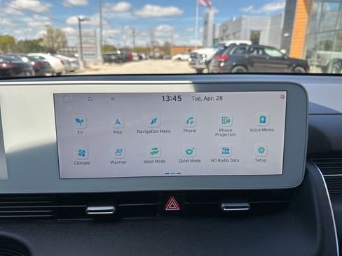 Used 2024 Hyundai Ioniq 5 SEL AWD/4WD image 33