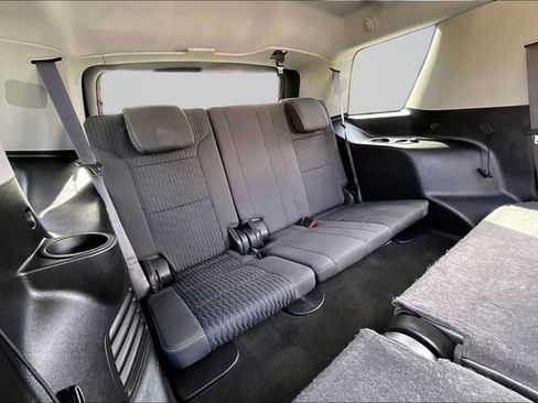 Used 2016 Chevrolet Tahoe LS image 25