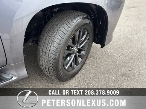 Used 2023 Lexus GX 460 Premium w/ Premium Package AWD/4WD image 11