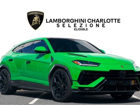 Used 2023 Lamborghini Urus Performante image 1