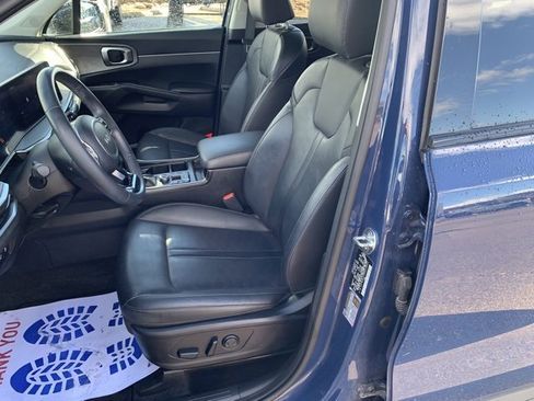 Used 2024 Kia Sorento X-Line EX image 33