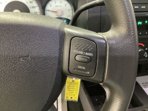 Used 2011 Dodge Dakota Big Horn RWD image 19