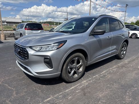 Used 2024 Ford Escape ST-Line AWD/4WD image 8