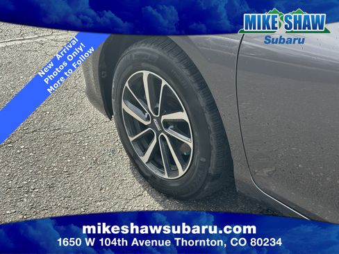 Used 2015 Toyota Camry LE image 27