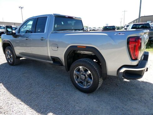 New 2026 GMC Sierra 2500 SLE w/ SLE Value Package; AWD/4WD image 8
