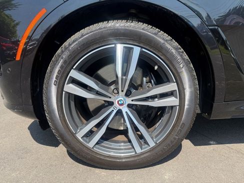 Used 2023 BMW X7 M60i w/ Executive Package AWD/4WD image 8