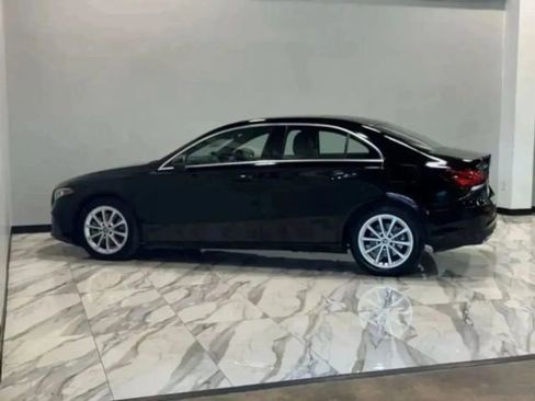 Used 2022 Mercedes-Benz A 220 image 40