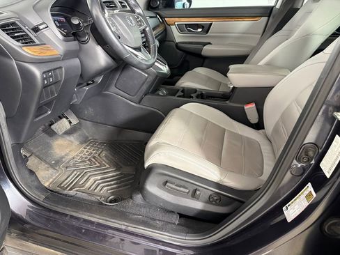 Used 2019 Honda CR-V Touring image 11