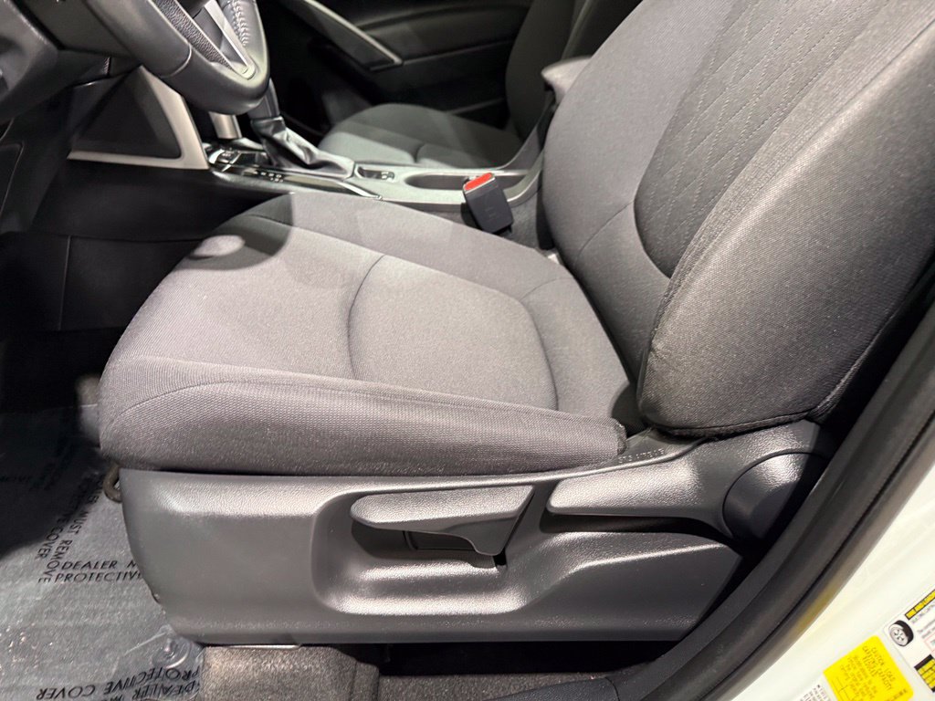 Certified 2023 Toyota Corolla Cross LE AWD/4WD image 14