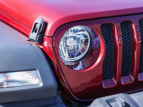 Used 2021 Jeep Wrangler Unlimited Sport image 14