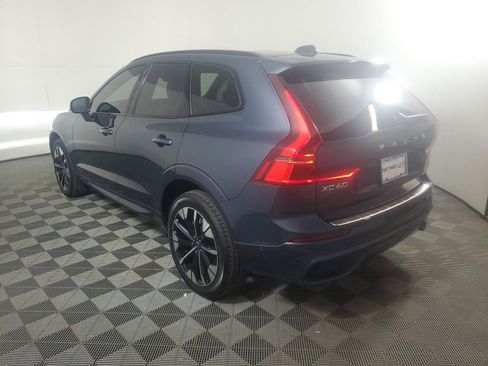 Used 2026 Volvo XC60 B5 Plus w/ Protection Package Premier AWD/4WD image 4