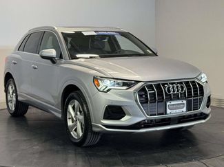 Used 2022 Audi Q3 2.0T Premium Plus AWD/4WD video 1