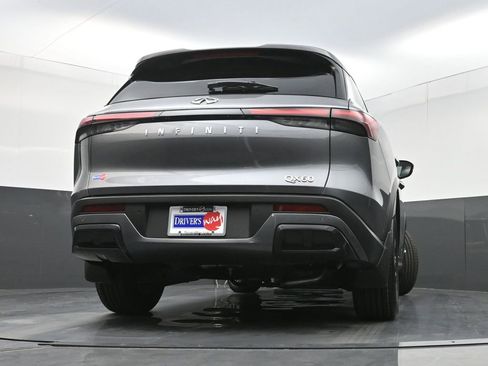 Used 2024 INFINITI QX60 Pure image 32