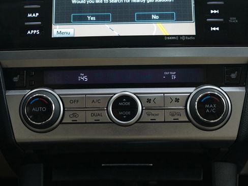 Used 2015 Subaru Outback 3.6R Limited image 16