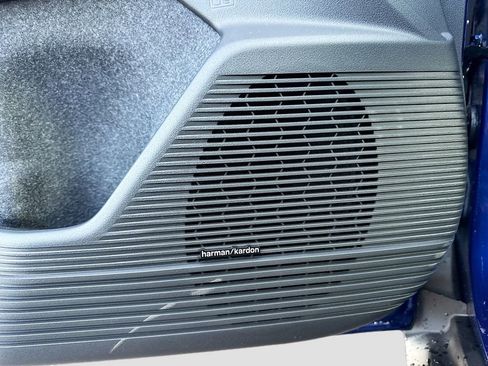 New 2026 Subaru Outback Touring XT image 17