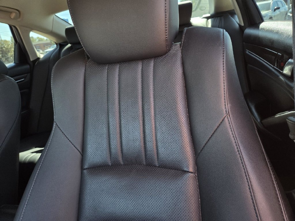 Certified 2022 Honda Accord Touring image 17