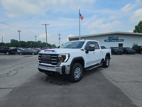 Used 2024 GMC Sierra 2500 SLT w/ SLT Premium Package AWD/4WD image 2